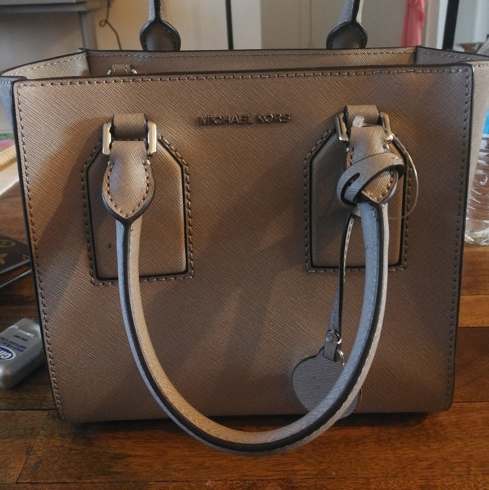 Michael kors purse